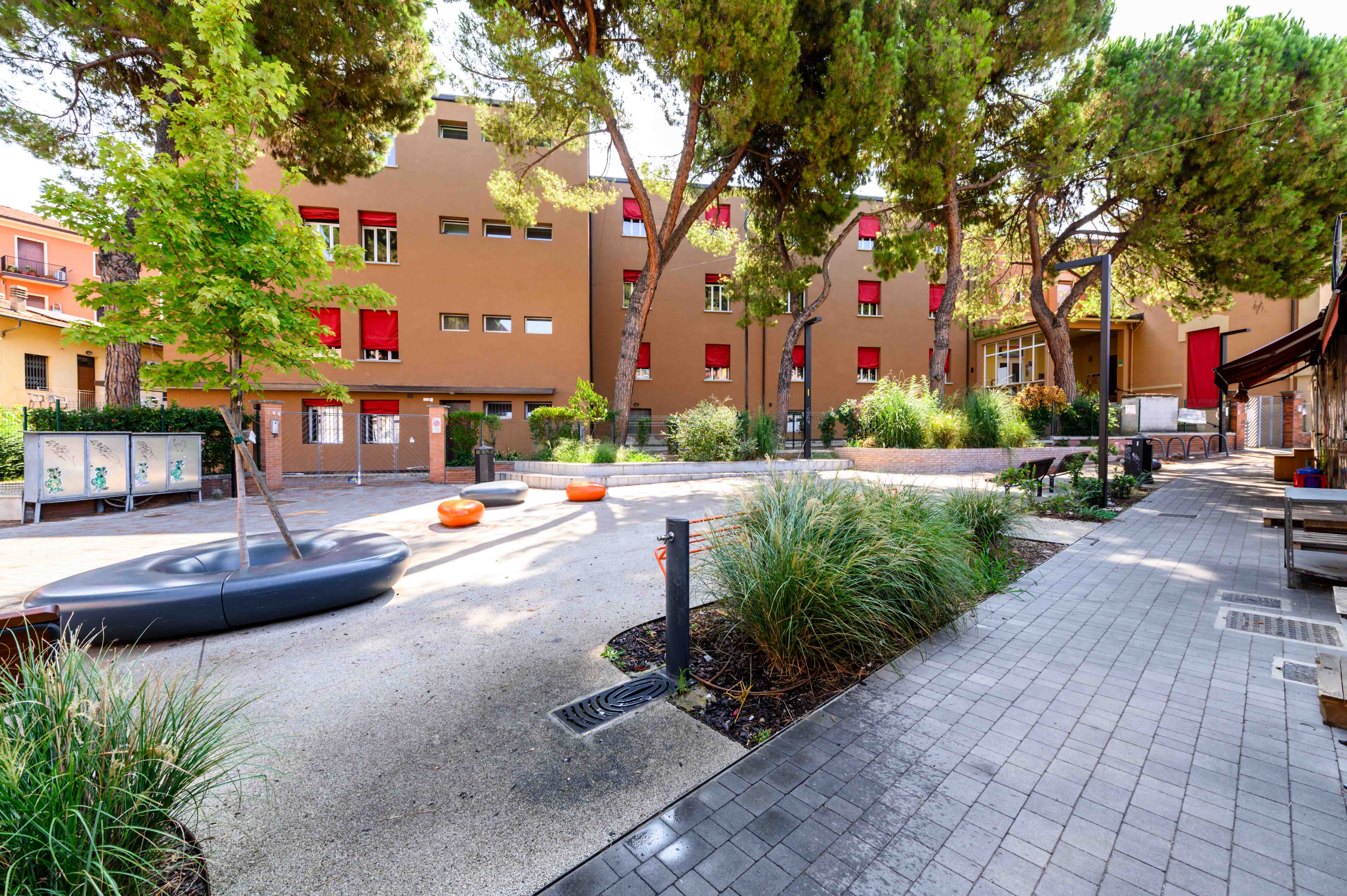 piazza scolastica tambroni dopo