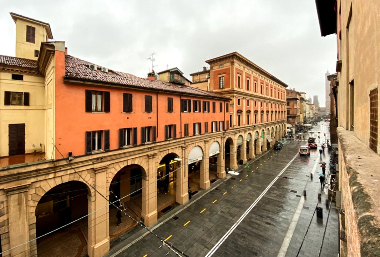 via ugo bassi prima