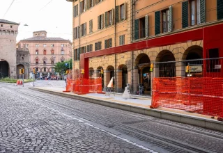 Pensilina a Porta San Felice